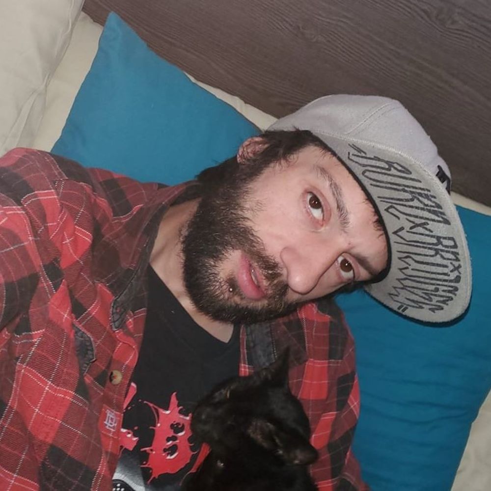 Meet your Posher, Mike